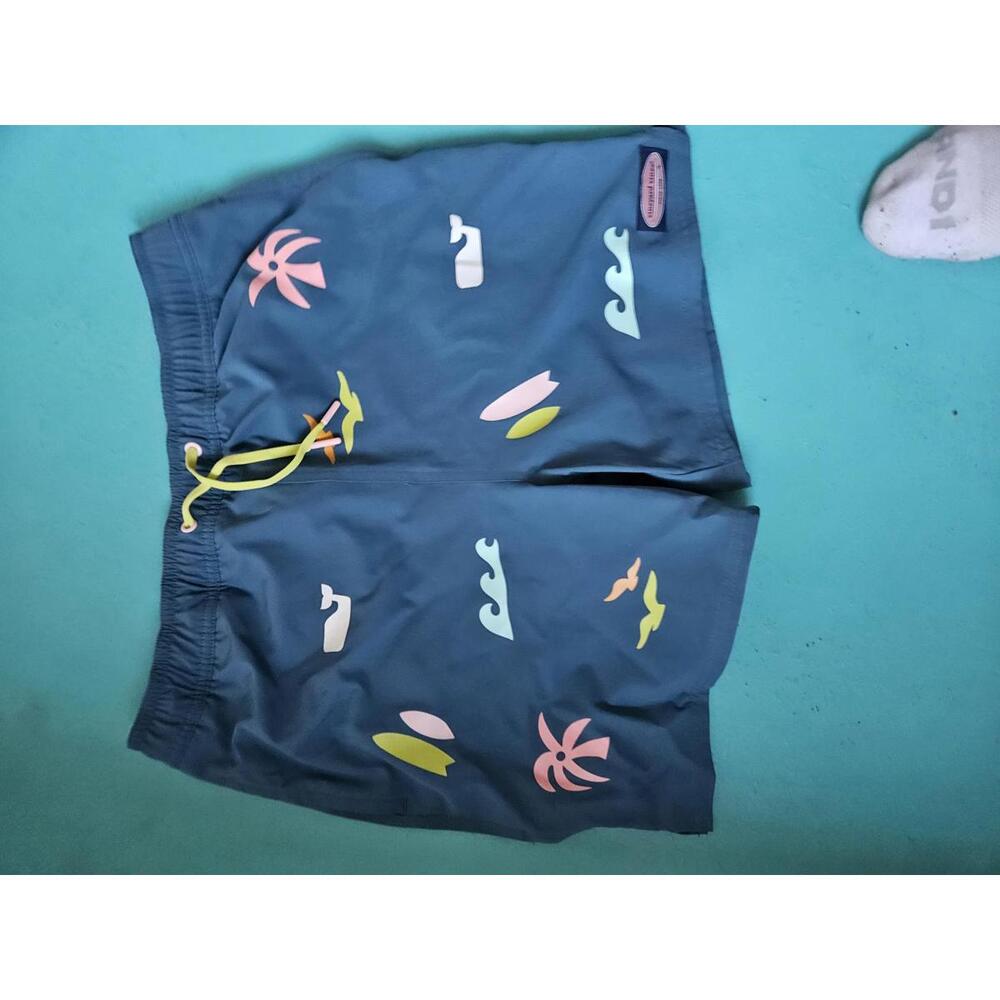 Mens xl vineyard vines swim trunks